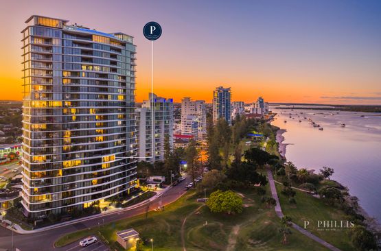 704 / 180 Marine Parade, Labrador