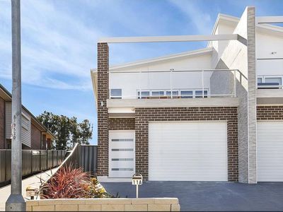 11A Brooks Terrace, Kanahooka