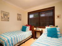 32 Mapleleaf Street, Eight Mile Plains