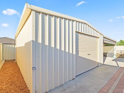 24 Powderbark Bypass, Kenwick