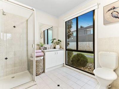 61 Wood Road, Narre Warren South