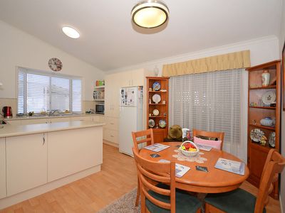 338 / 7 Bay Drive, Pialba