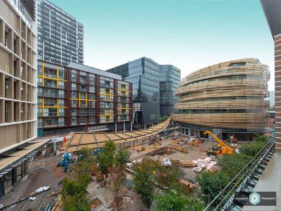 405 / 10 Nicolle Walk, Haymarket