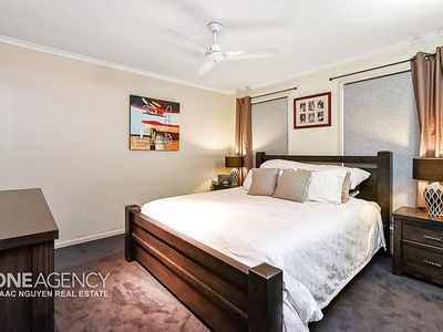 16 Coomaroo Street, Durack