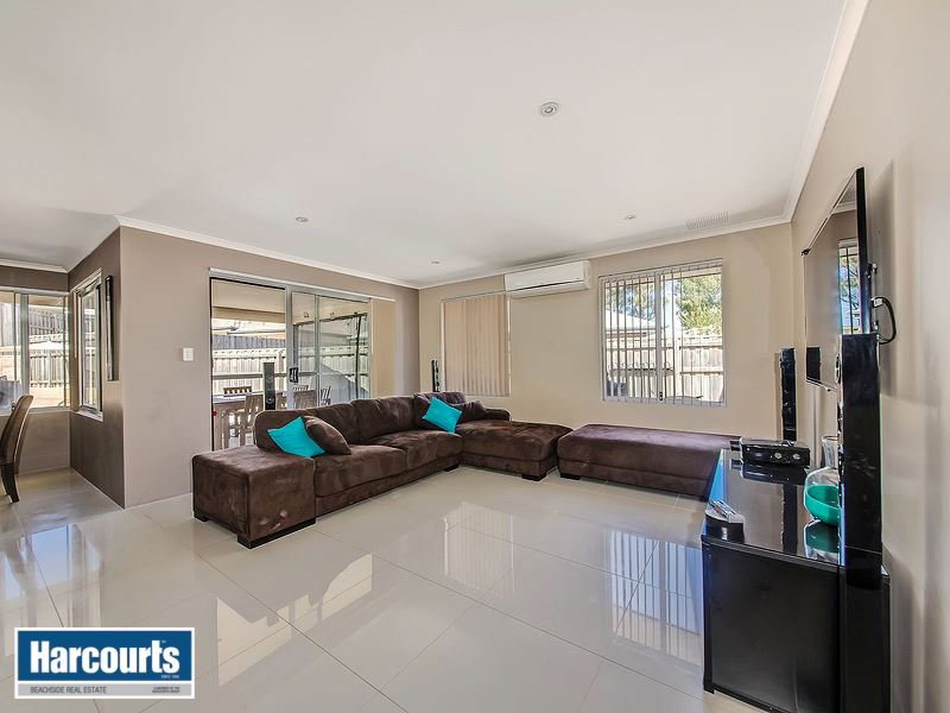 102 Beachside Parade, Yanchep