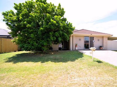 4 Honeyeater Place, Lowood