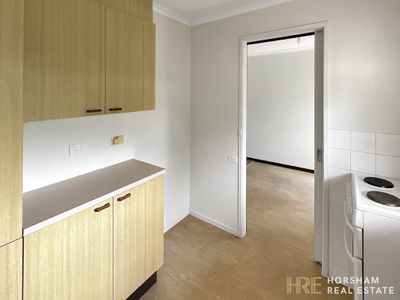 7 Shalom Place, Horsham