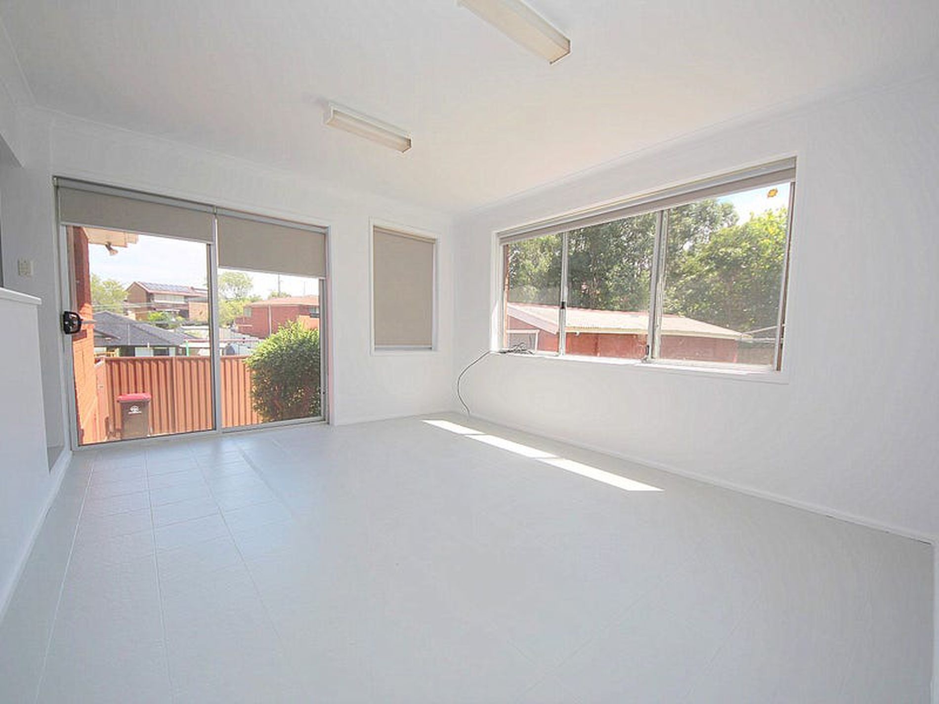 19 Lincoln Road, Georges Hall