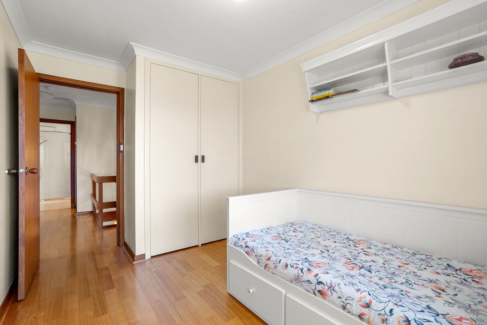 9 / 16 ARCADIA DRIVE, Shoalwater