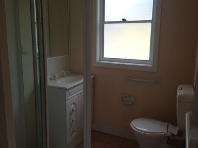 48 Central Road, Unanderra