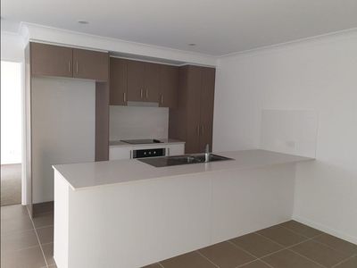 2 / 15 Hawthorn Street, Beaudesert