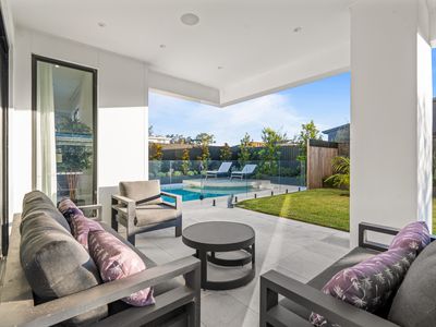 6 Bathers way, Morisset Park