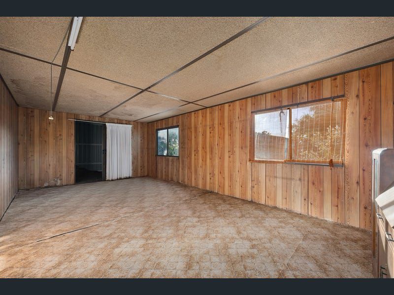 5 Grasmere Place, Kelmscott