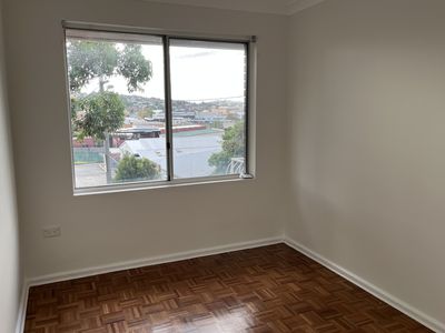 4 / 284 Cowper Street, Warrawong