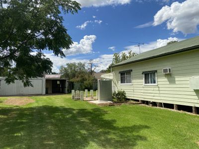 8 Charles Street, Coolah