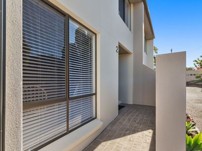 2 / 22 Emily Street, Marks Point