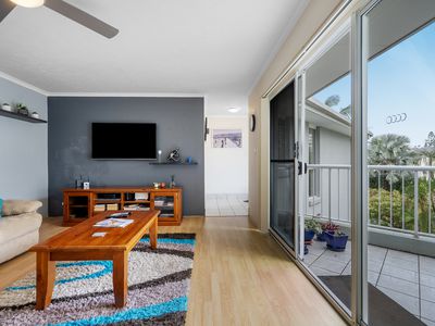 12 / 4 Madang Crescent, Runaway Bay