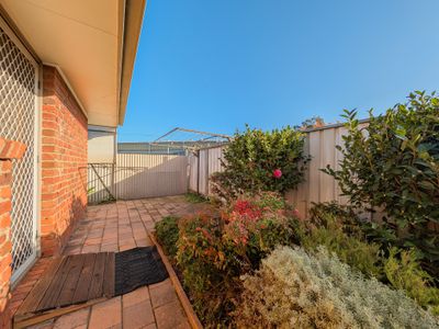 2 / 59 Scoresby Street, Kerang