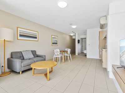 101 / 32 Anzac Parade, Yeppoon