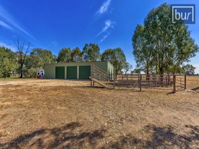 506 Up River Road, Carlyle
