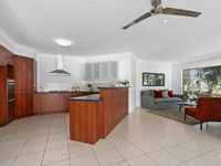 9 Maloney Crescent, Maudsland