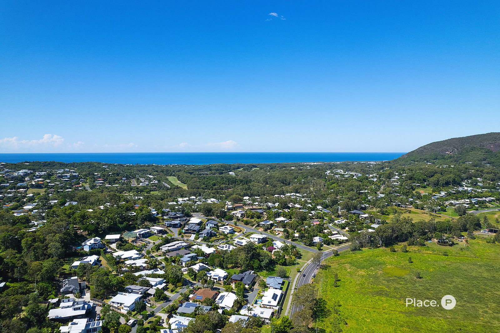 Photo 16 of 32, 25 Ella-Marie Drive, Coolum Beach