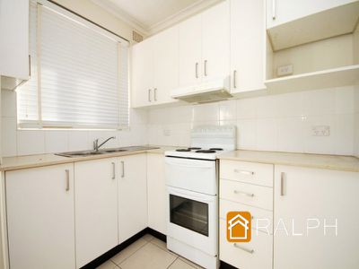 8 / 14 Colin Street, Lakemba