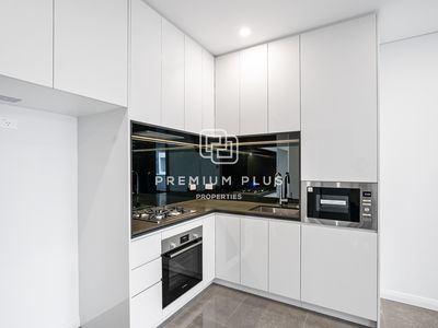 214 / 19 George Julius Avenue, Zetland