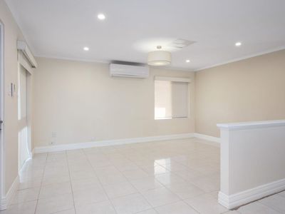 10 Shotover Place, South Kalgoorlie