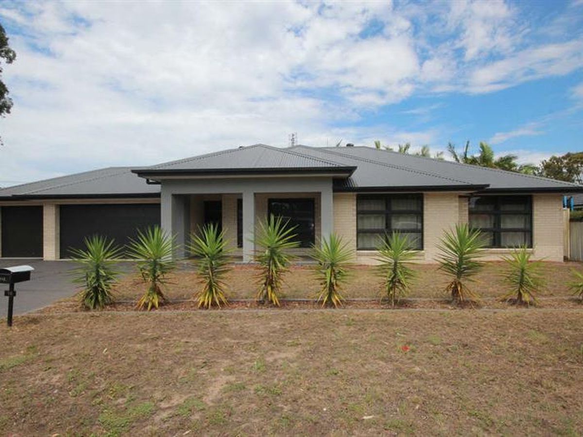 16 Poilus Pde, Tanilba Bay