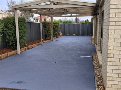 30 Clearwater Rise Parade, Truganina