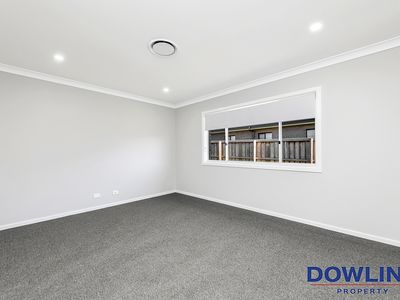 21 Midnight Avenue, Medowie