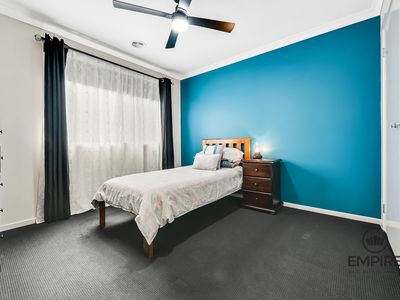 25 Kernot Parade, Clyde