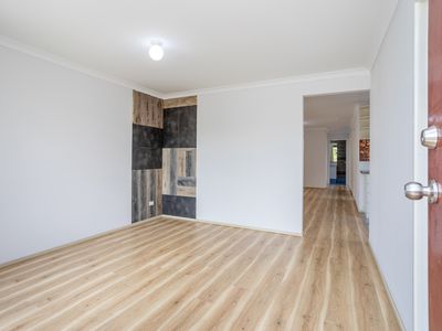 26 Calneggia Drive, Byford