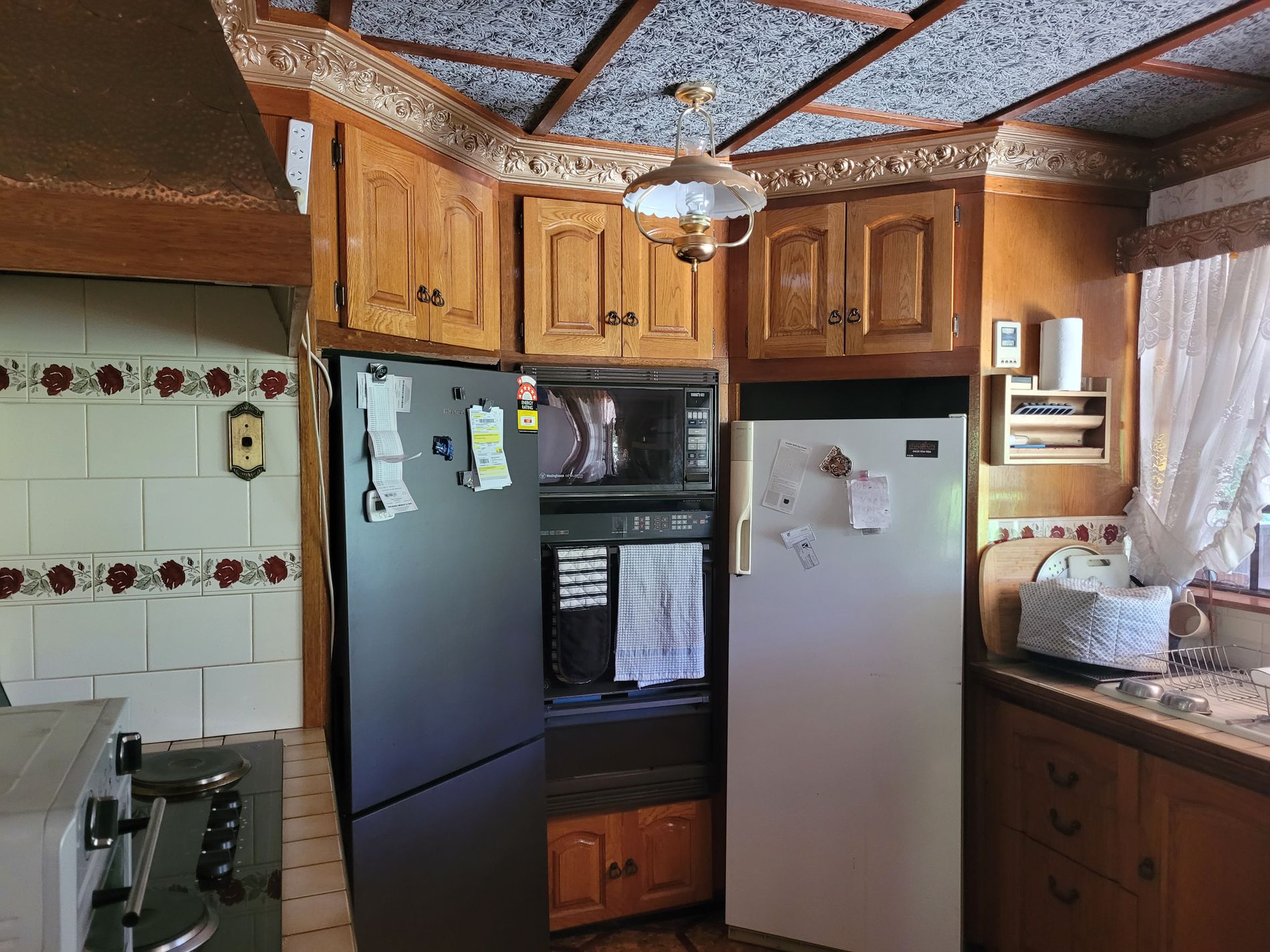 32 WILLOUGHBY STREET, Willows