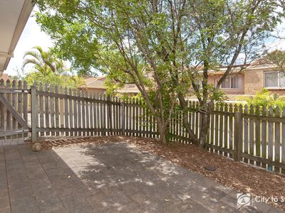 8 / 24 Pine Avenue, Beenleigh