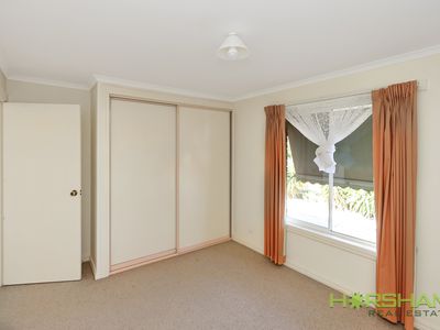 1 / 28 Citrus Avenue, Horsham