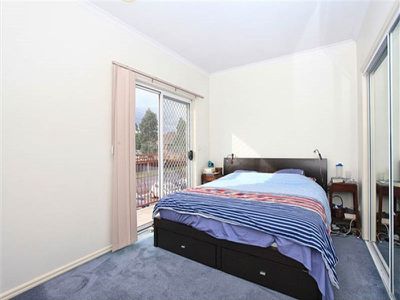 4 / 239 Nicholson Street, Seddon