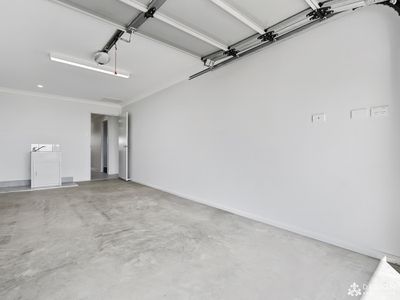 2 / 4 Arthur Appleton Place, Norman Gardens