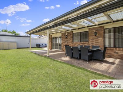 11 Derwent Court, Wattle Grove