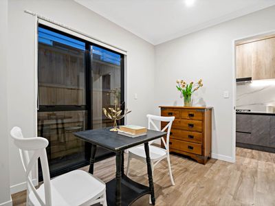 8 Teitei Rise, Flat Bush