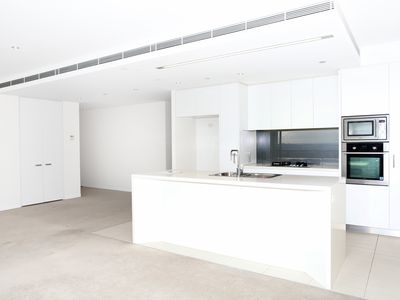 17 F / 4 Distilery Drive, Pyrmont