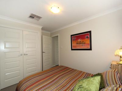 298A Piccadilly Street, Piccadilly