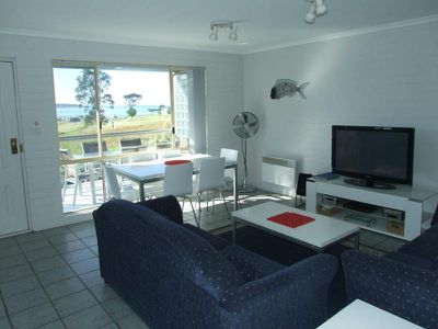 3 / 2 Bungo Street, Eden