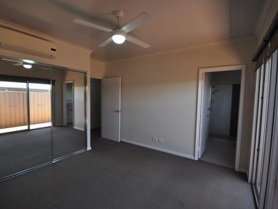 30 Ophthalmia Crescent, Newman