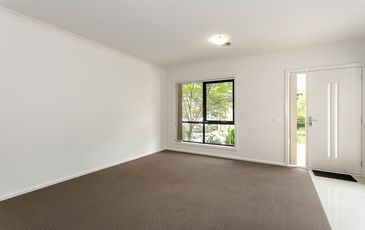 6 / 2-4 Edinburgh Drive, Beaconsfield