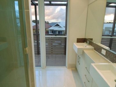 18 Tortola Place, Kawana Island