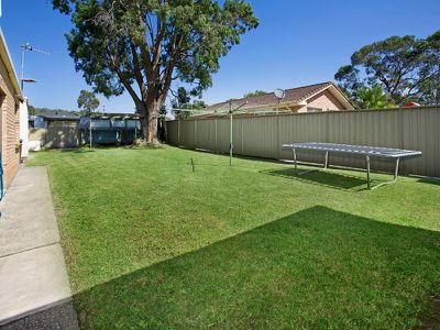 42 Devonshire Crescent, Oak Flats