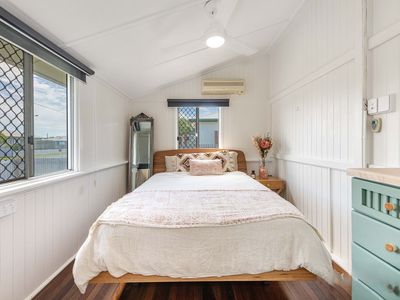 8 Smith Street, West Mackay