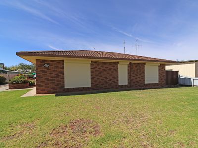 1 / 53 Shadforth Street, Kerang